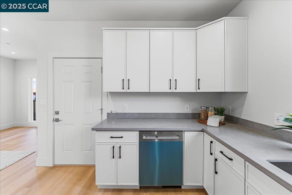 EMERIC - Residential