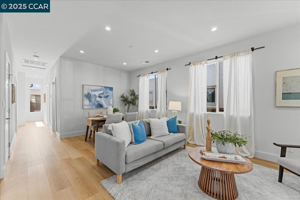 EMERIC - Residential