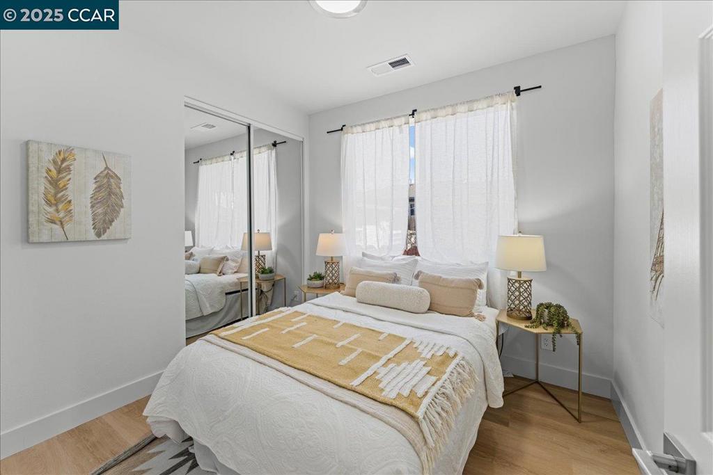 EMERIC - Residential