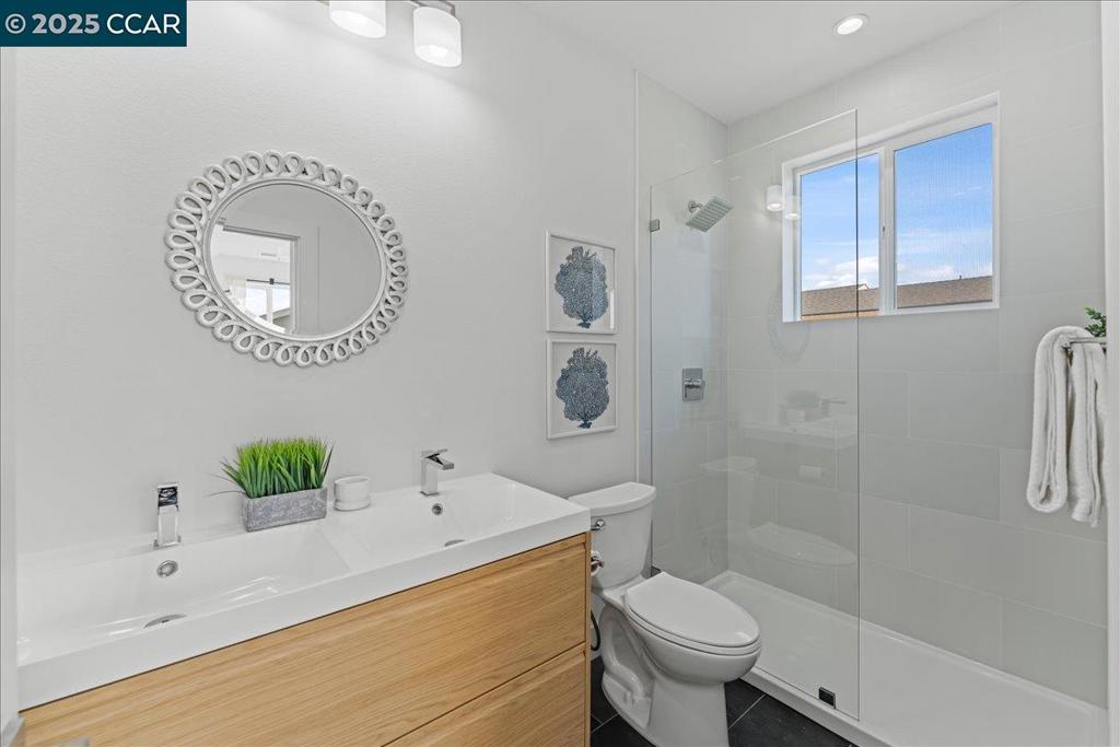 EMERIC - Residential