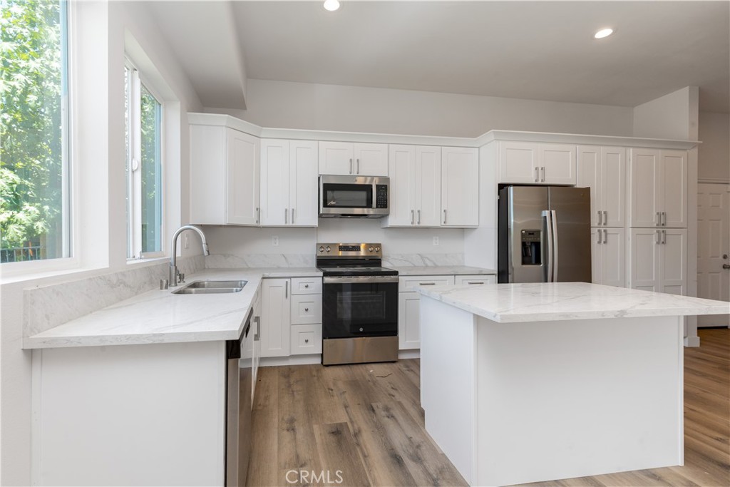 3442 Whistler Avenue