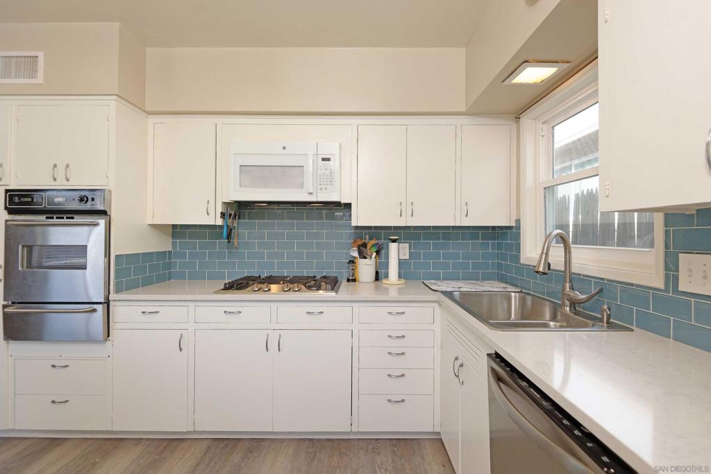 La Jolla - Residential Lease