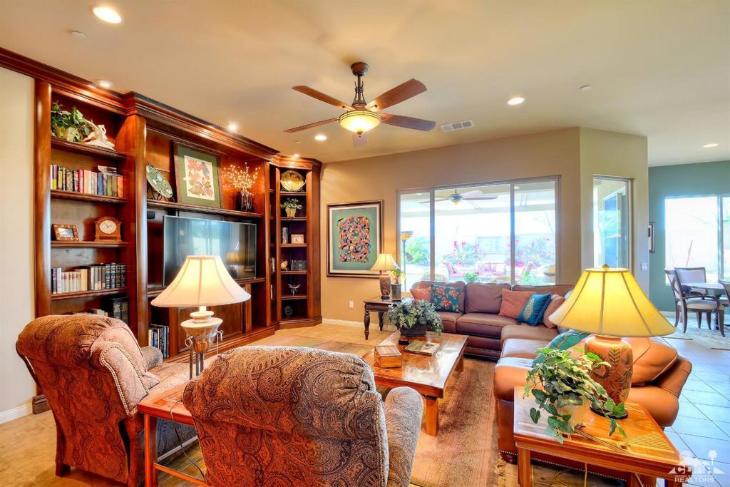 Sun City Shadow Hills (30921) - Residential