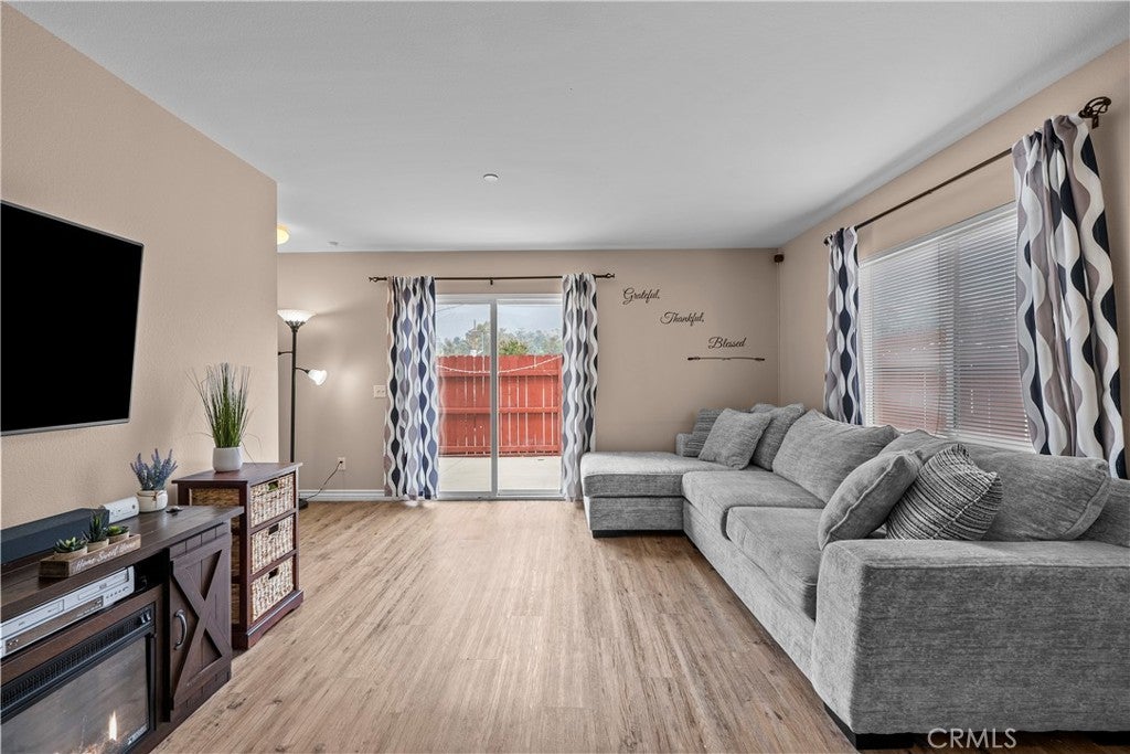 14552 Foothill