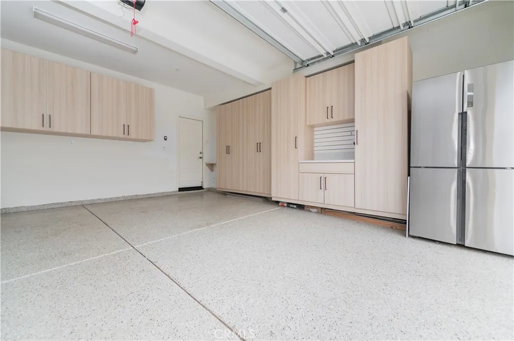 Irvine, California 92618, United States, 4 Bedrooms Bedrooms, ,4 BathroomsBathrooms,Residential,Active,160094