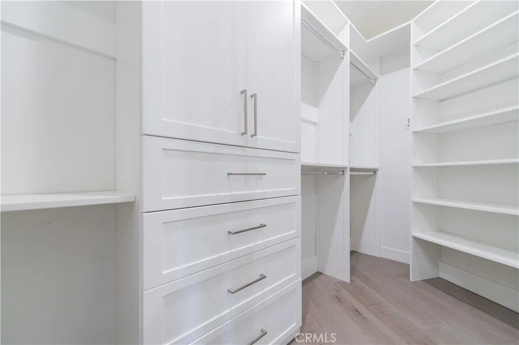 Irvine, California 92618, United States, 4 Bedrooms Bedrooms, ,4 BathroomsBathrooms,Residential,Active,160094