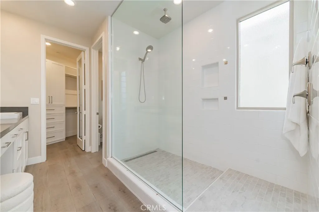 Irvine, California 92618, United States, 4 Bedrooms Bedrooms, ,4 BathroomsBathrooms,Residential,Active,160094