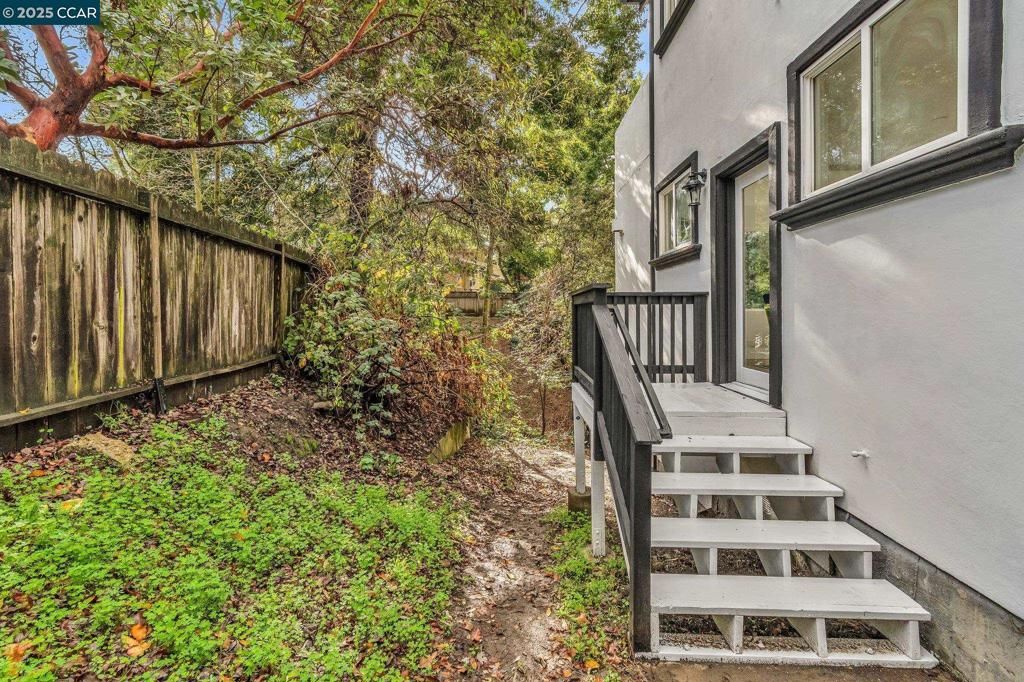 listing image 130725118241276770780