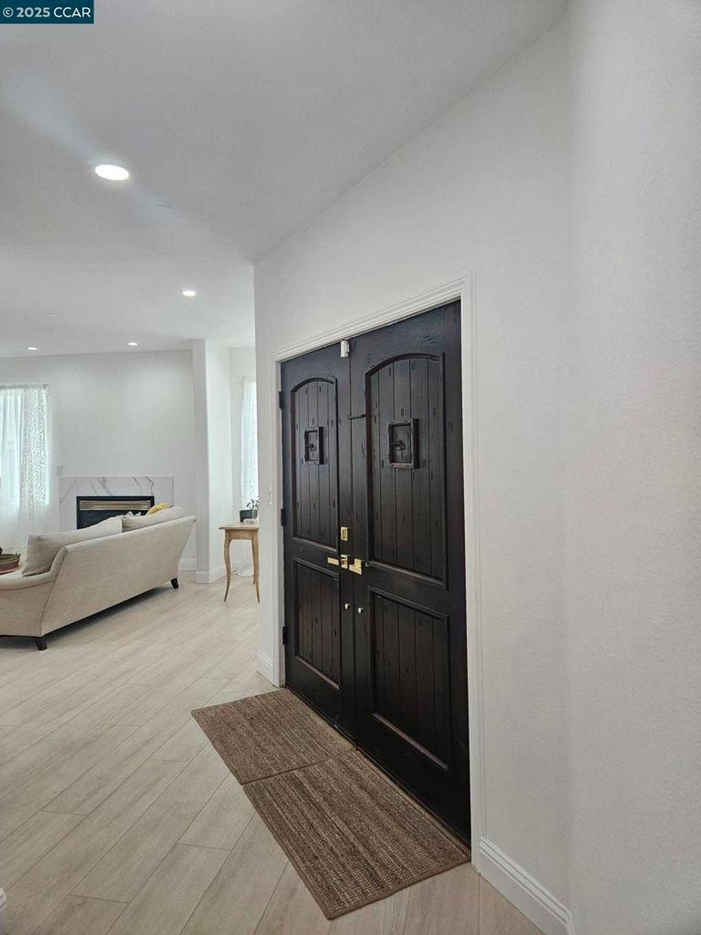 listing image 130725254365291968713