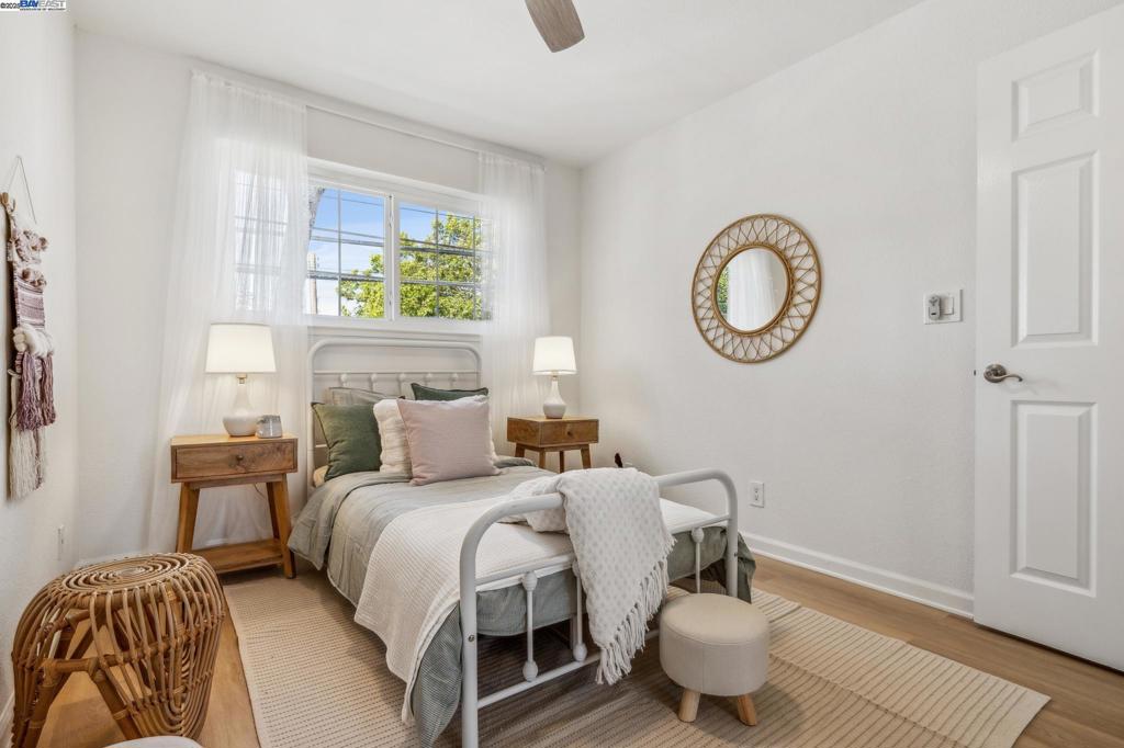 WASHINGTON MANOR - Residential