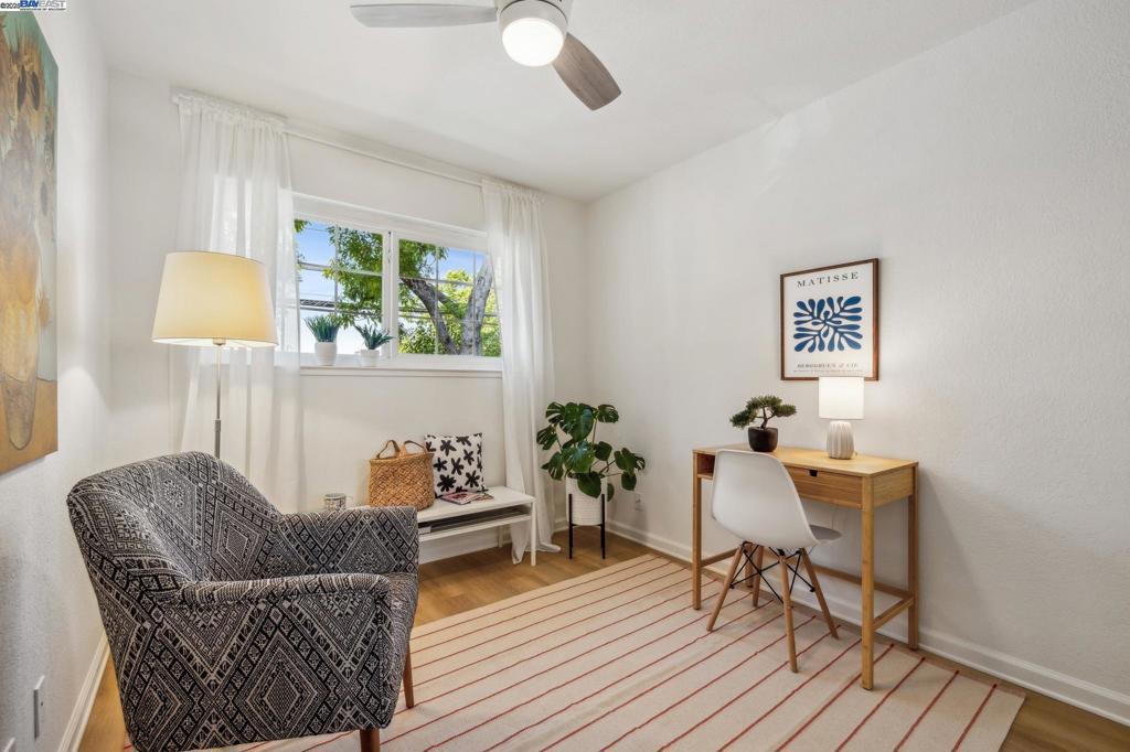 WASHINGTON MANOR - Residential