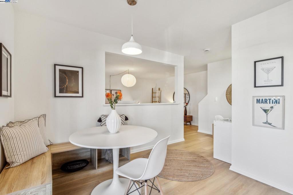 WASHINGTON MANOR - Residential