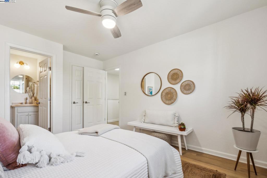 WASHINGTON MANOR - Residential