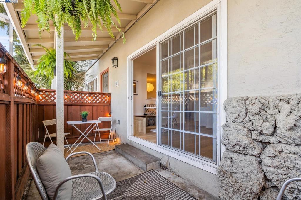 WASHINGTON MANOR - Residential