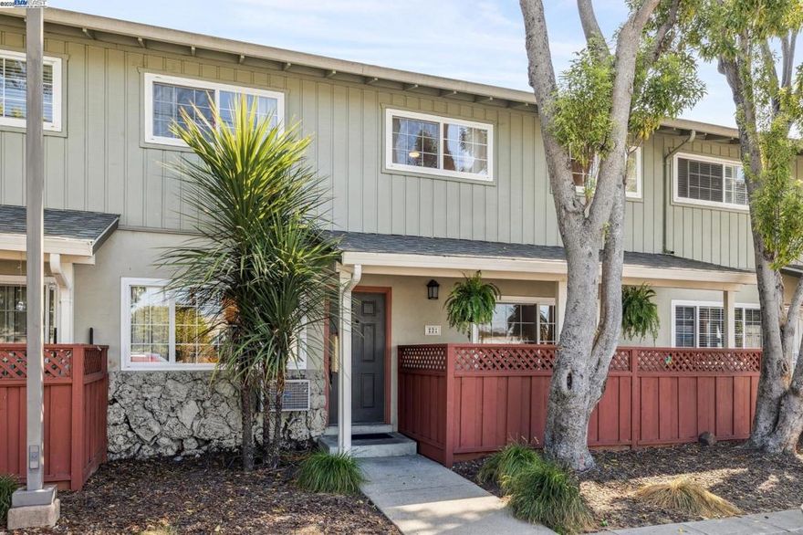 Welcome to 700 Fargo Ave #2, a stylish townhouse-style condo in the sought-after Willows Townhomes Community of San Leandro. This 3-bedroom, 2.5-bathroom home offers 1,136 sq. ft. of comfortable living space, with all bedrooms and full baths upstairs and the stylish living area, half bath, and spacious eat-in kitchen on the main level. The kitchen features granite countertops, plenty of cabinets, and a newer microwave, and opens to a private patio, perfect for relaxing or entertaining. Enjoy the recently installed vinyl plank flooring throughout, fresh paint, modern light fixtures, and the convenience of in-unit laundry. The primary ensuite boasts a stall shower and a huge walk-in closet, and the other 2 bedrooms have nice size closets as well. There is thoughtful storage throughout, including a downstairs hall closet and upstairs hall linen cabinet. The gated community features a playground and pool, and you're just moments from Highway 880 and a fantastic mix of neighborhood amenities—Safeway, Starbucks, Minami Sushi, Sweet Bar Ice Cream, Nothing Bundt Cakes, In-N-Out, and Manor Grill—all just down the street or around the corner. Welcome home!