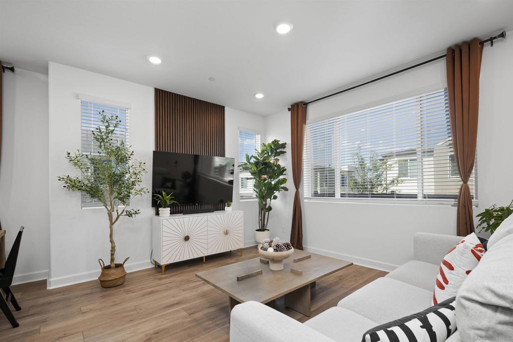 763 Makani St 6