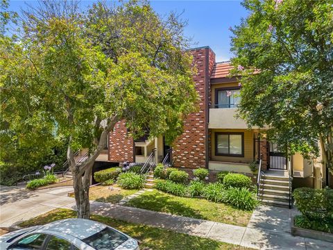 1207 N Columbus Avenue Glendale CA 91202