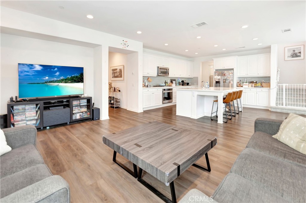 3234 E Lavender Drive
