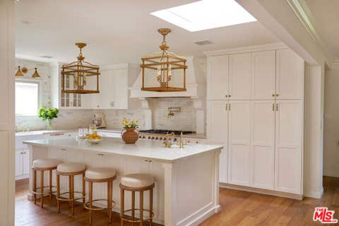 Photo of 4734 Greenbush Avenue, Los Angeles, CA 91423 (MLS # 26866833)