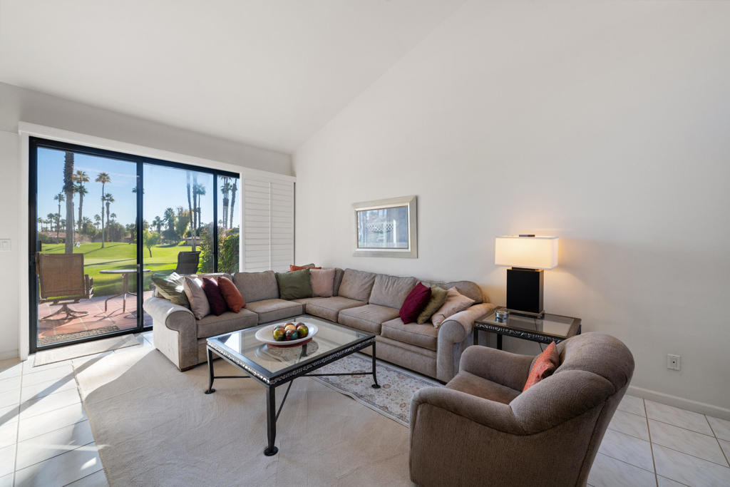 Palm Valley CC - Residential