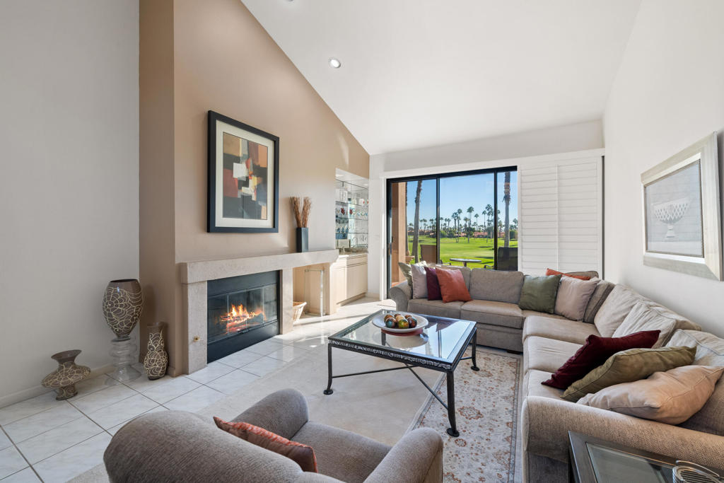 Palm Valley CC - Residential