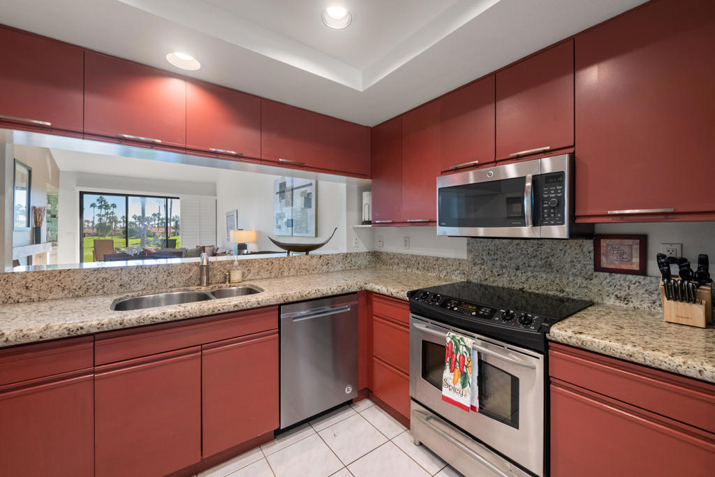 Palm Valley CC - Residential