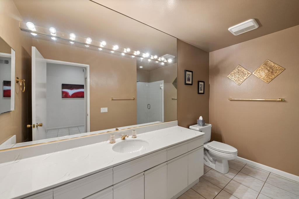 Palm Valley CC - Residential