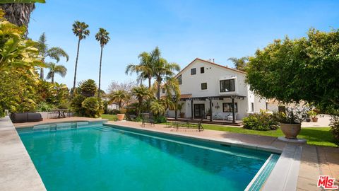29675 Harvester Road Malibu CA 90265