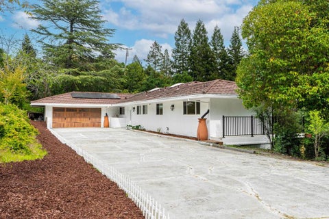 Photo of 3 Harran Circle, Orinda, CA 94563 (MLS # ML82062582)