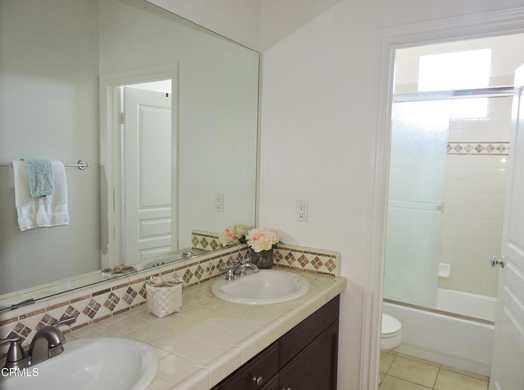 Tesoro Walk - 5455 - Residential