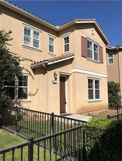 Photo of 207 Tiger Lane, Placentia, CA 92870 (MLS # AR26006907)