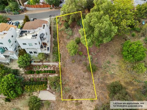 Photo of 3634 Parrish Avenue, Los Angeles, CA 90065 (MLS # SR25239578)