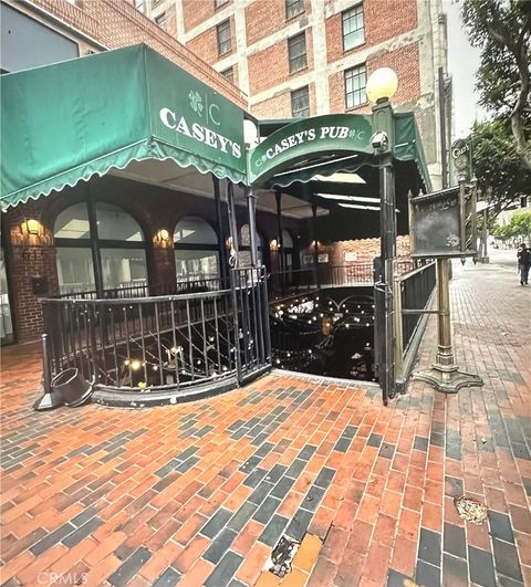 Photo of 615 S. Grand Ave Ave, Los Angeles, CA 90017 (MLS # SR26091946)