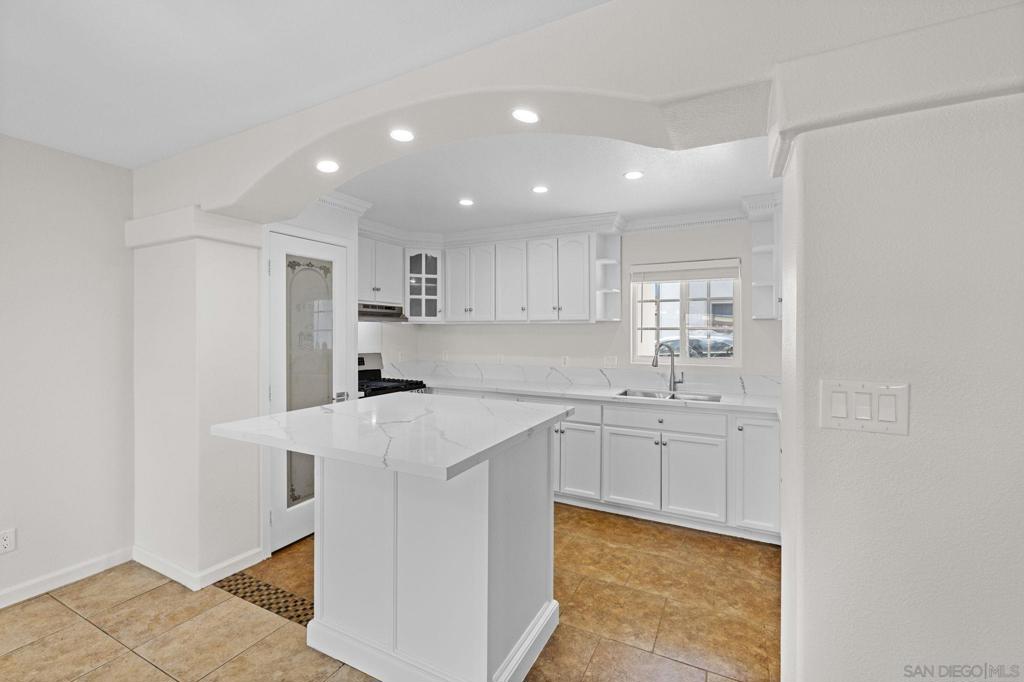 San Diego - Residential Income