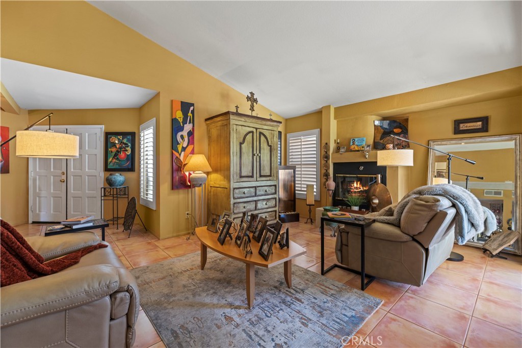 44303 36th Street W