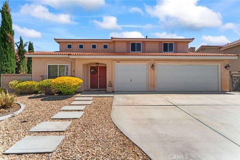 Photo of 2814 Caruso Ln, Lancaster, CA 93536 (MLS # SR26037399)