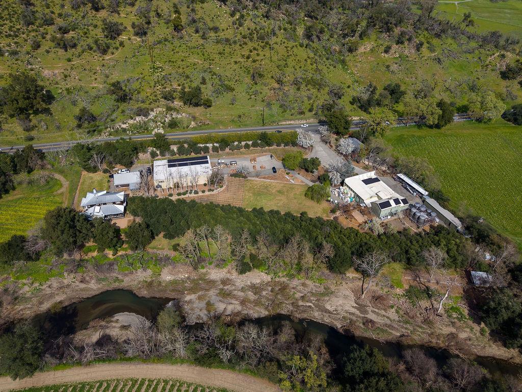 1001 Silverado Trail South