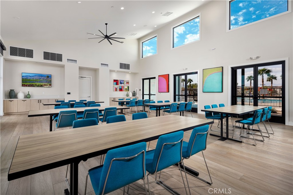 Stella at University Park - Residential