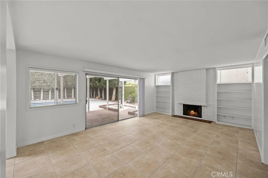 Westminster, California 92683, United States, 4 Bedrooms Bedrooms, ,3 BathroomsBathrooms,Residential,Active,131212