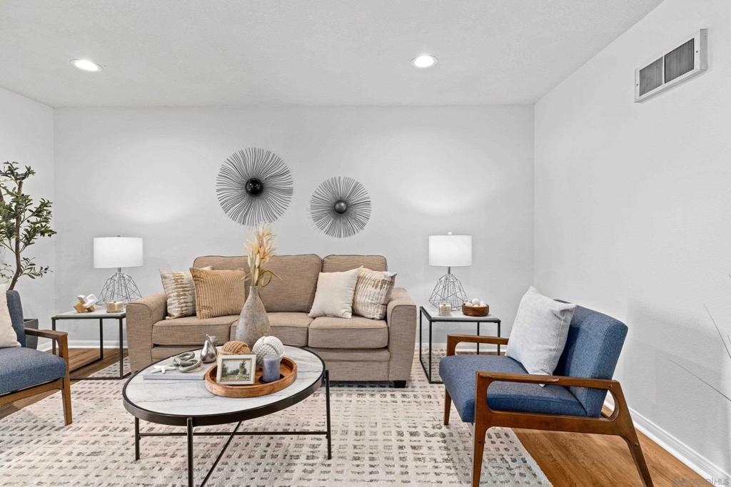 7565 CHARMANT DR. #510