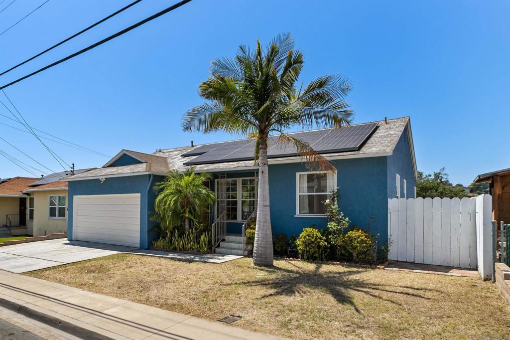 1936 Parrot St