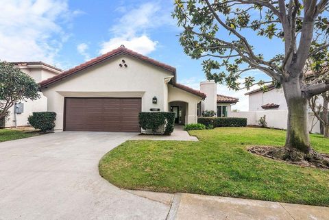 Photo of 15089 Tierra Alta, Del Mar, CA 92014 (MLS # PTP2600653)