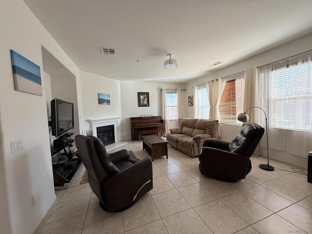3177 Katharine Dr