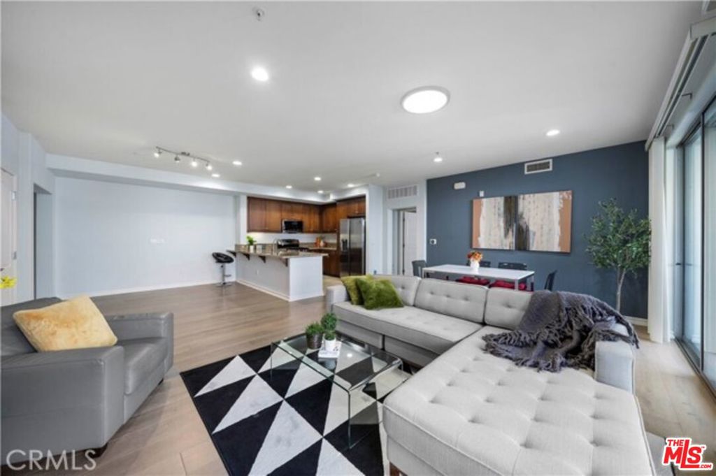 629 Traction Avenue 510