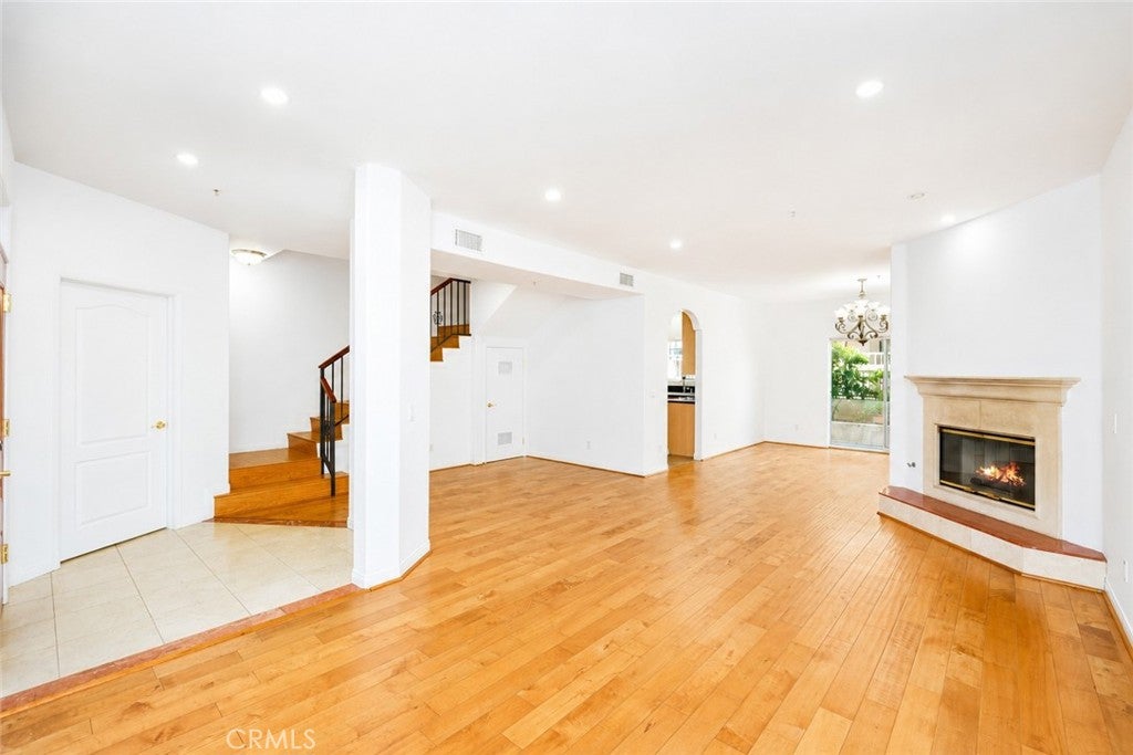455 W Wilson 2