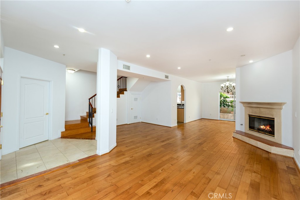 455 W Wilson 2
