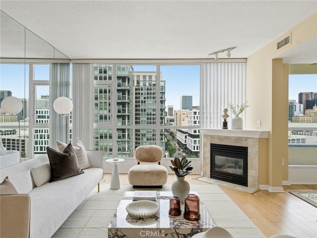 510 1st Ave AVE 1401, San Diego CA 92101