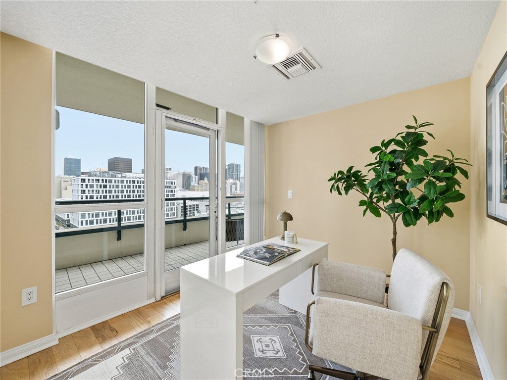 510 1st Ave 1401