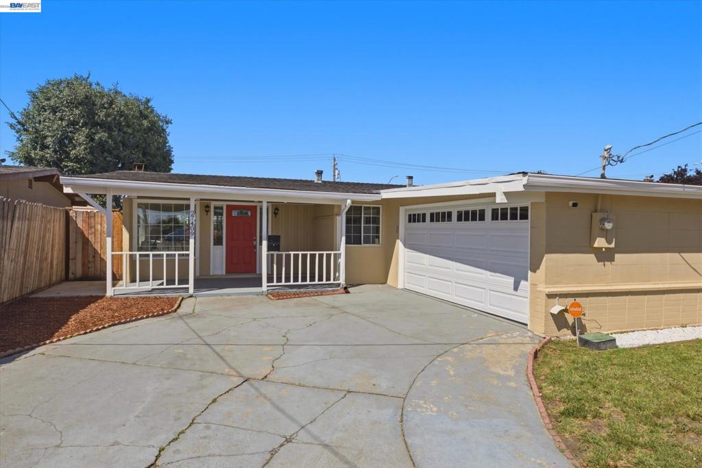 27409 Capri Ave