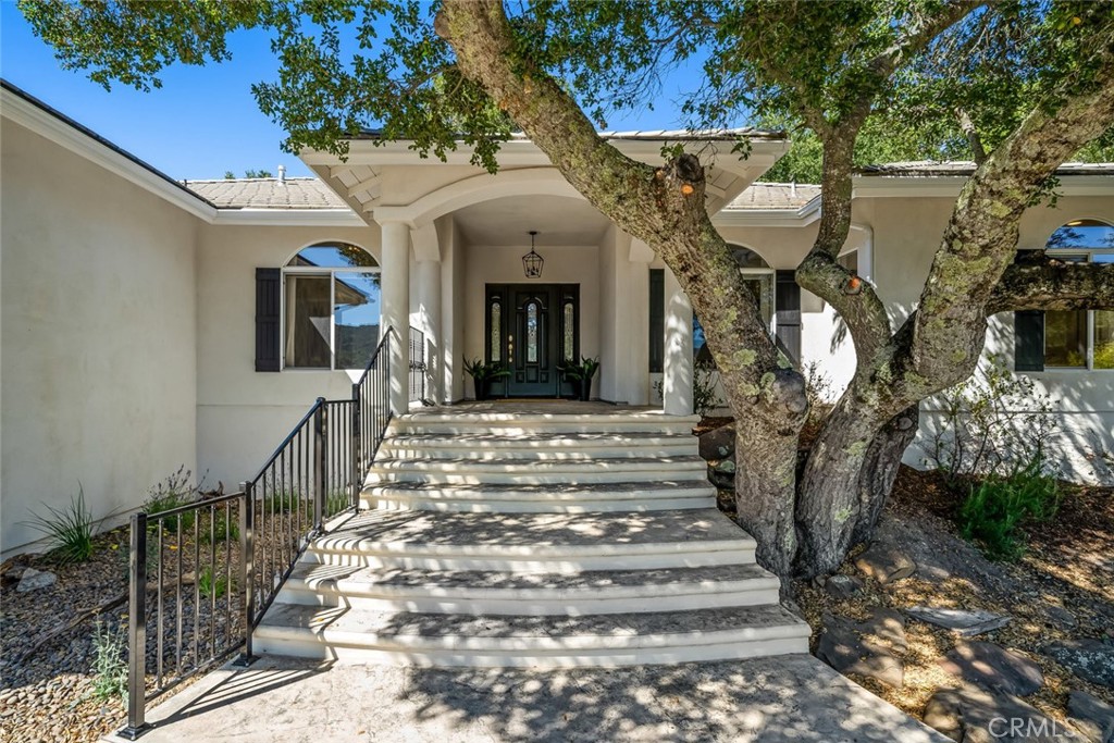 7105 Rayar Road